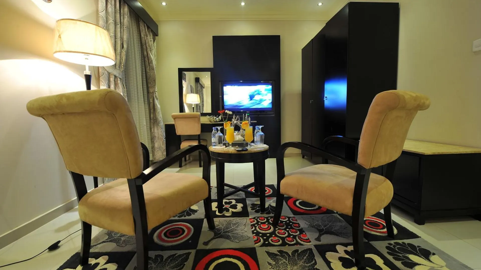 Aparthotel Al Janaderia Suites 7 Riyadh