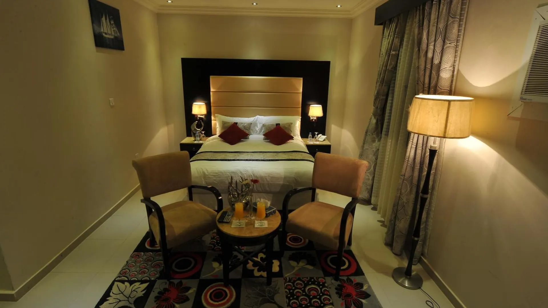 Al Janaderia Suites 7 Riad 3*,  Arabia Saudí